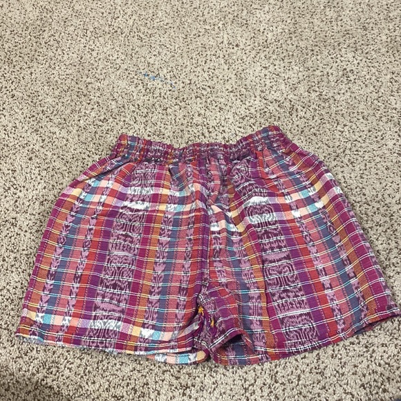 Colorful shorts - Picture 2 of 2